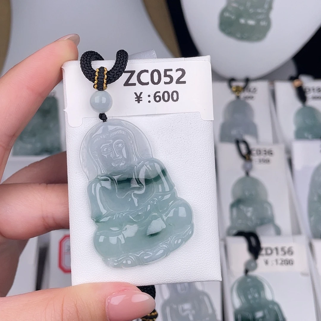 翡翠未镶嵌颈饰zc052