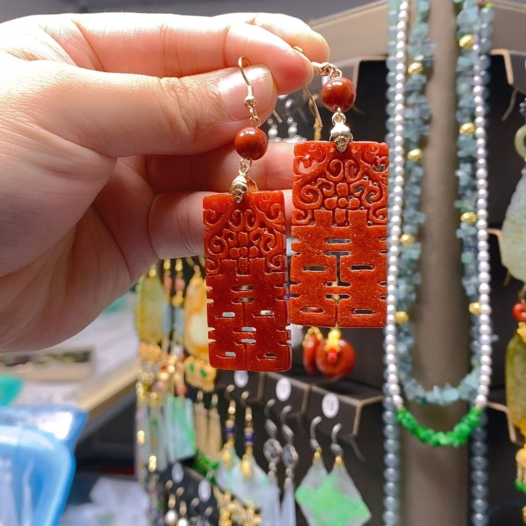 未镶嵌翡翠耳饰翡翠