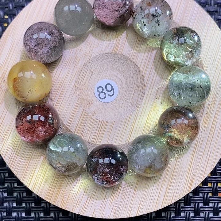 刘***福未镶嵌吊坠(不含链)水晶