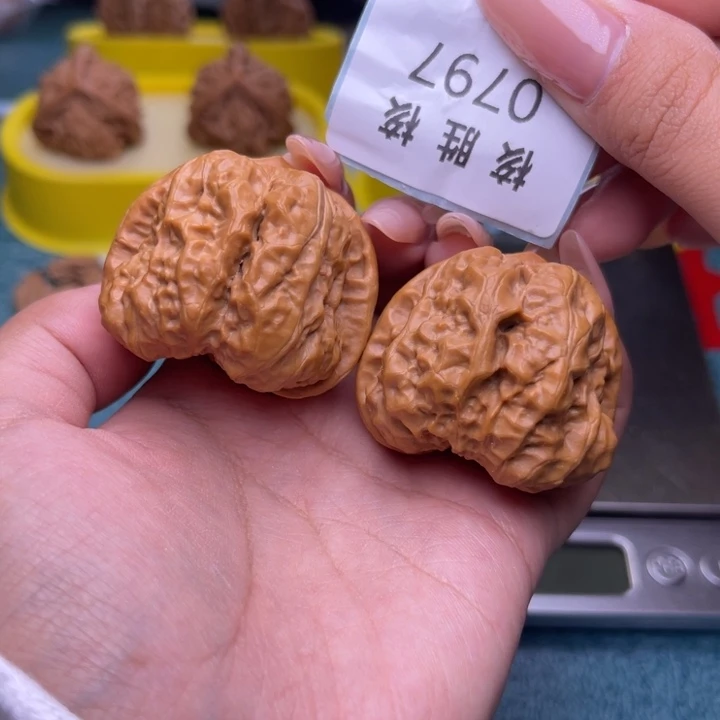 把件文玩核桃蛤蟆头40.0797