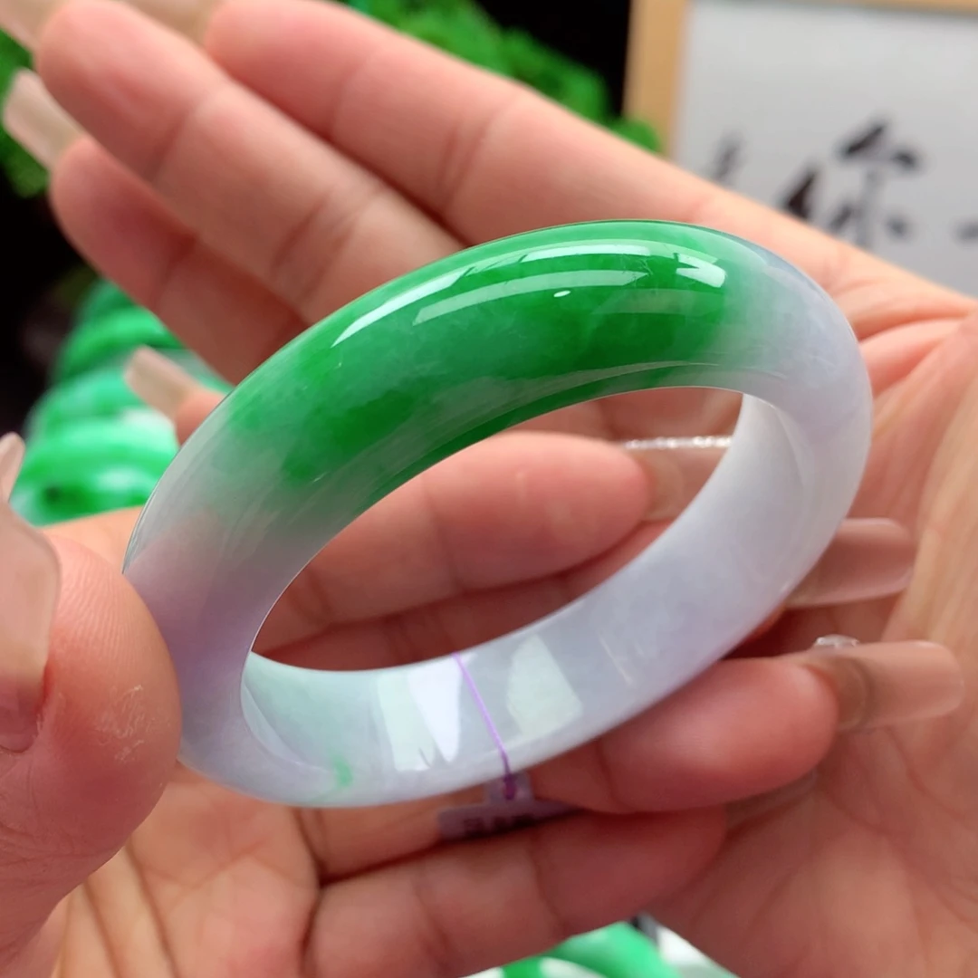 未镶嵌手镯翡翠缅甸