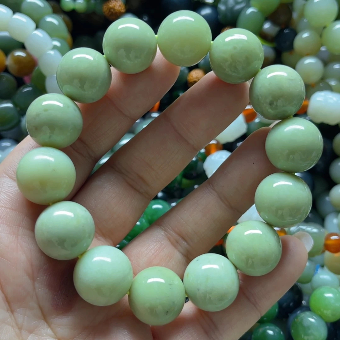 和田玉手链未镶嵌