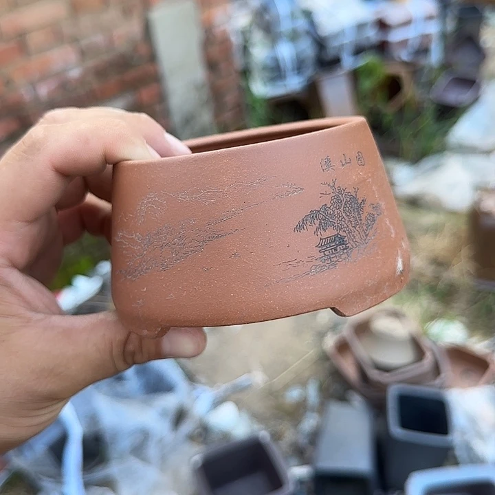 不说你还以为我们俩就没有联系