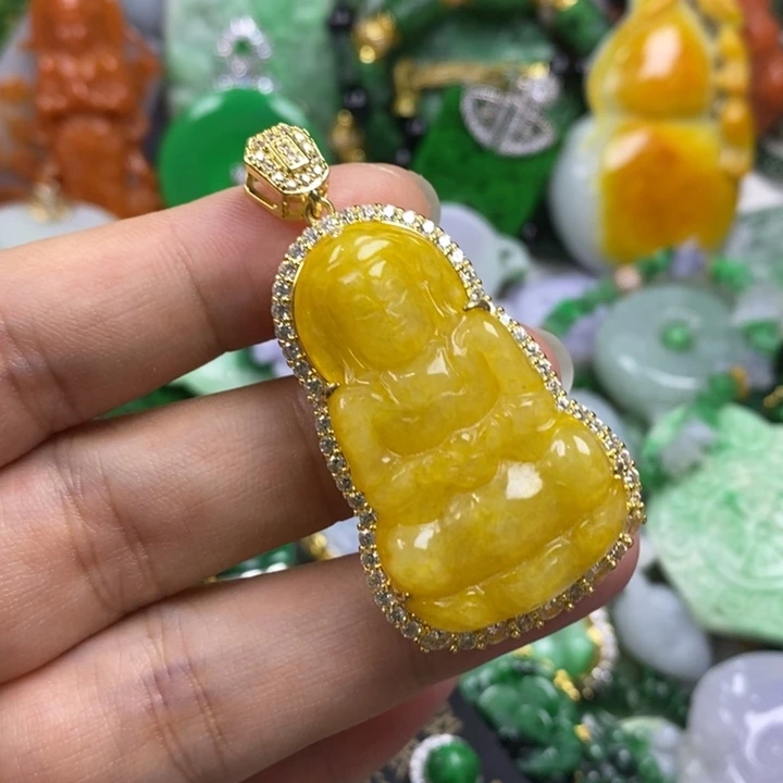 翡翠未镶嵌吊坠(赠链)