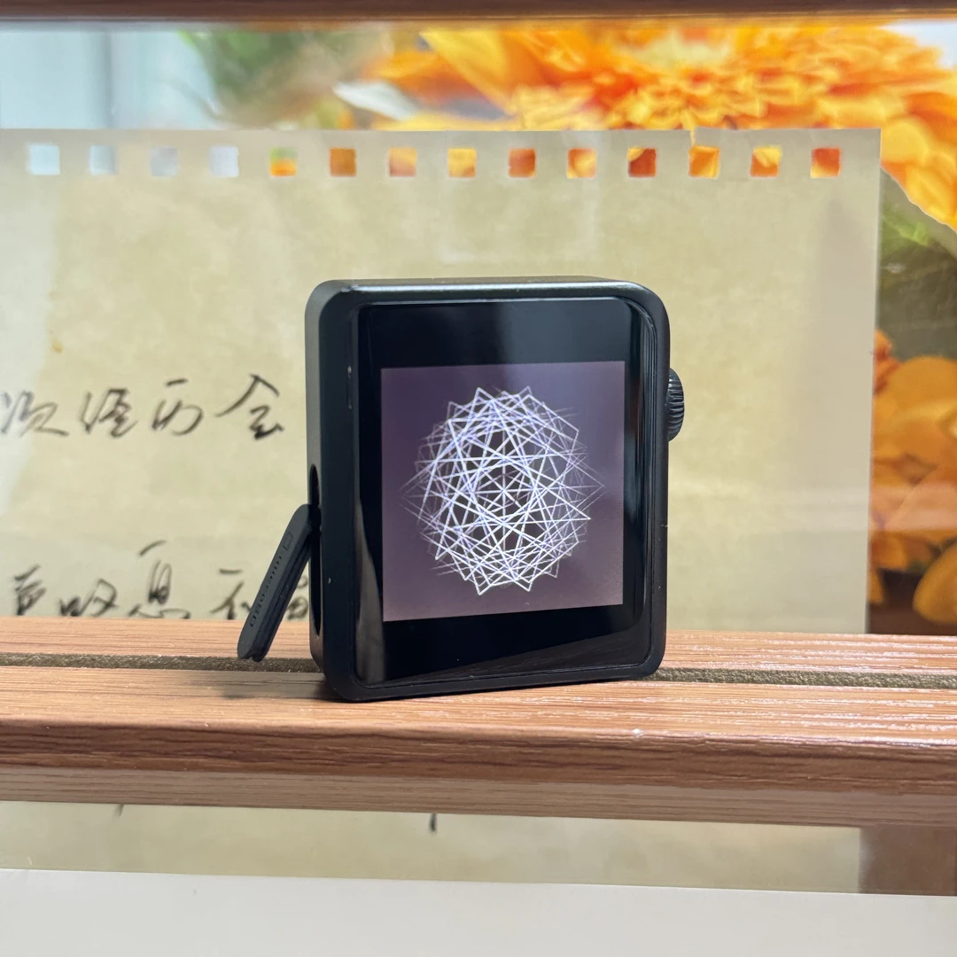 95新 山灵 盖子合不上 MO蓝牙无损HiFi随身听播放器