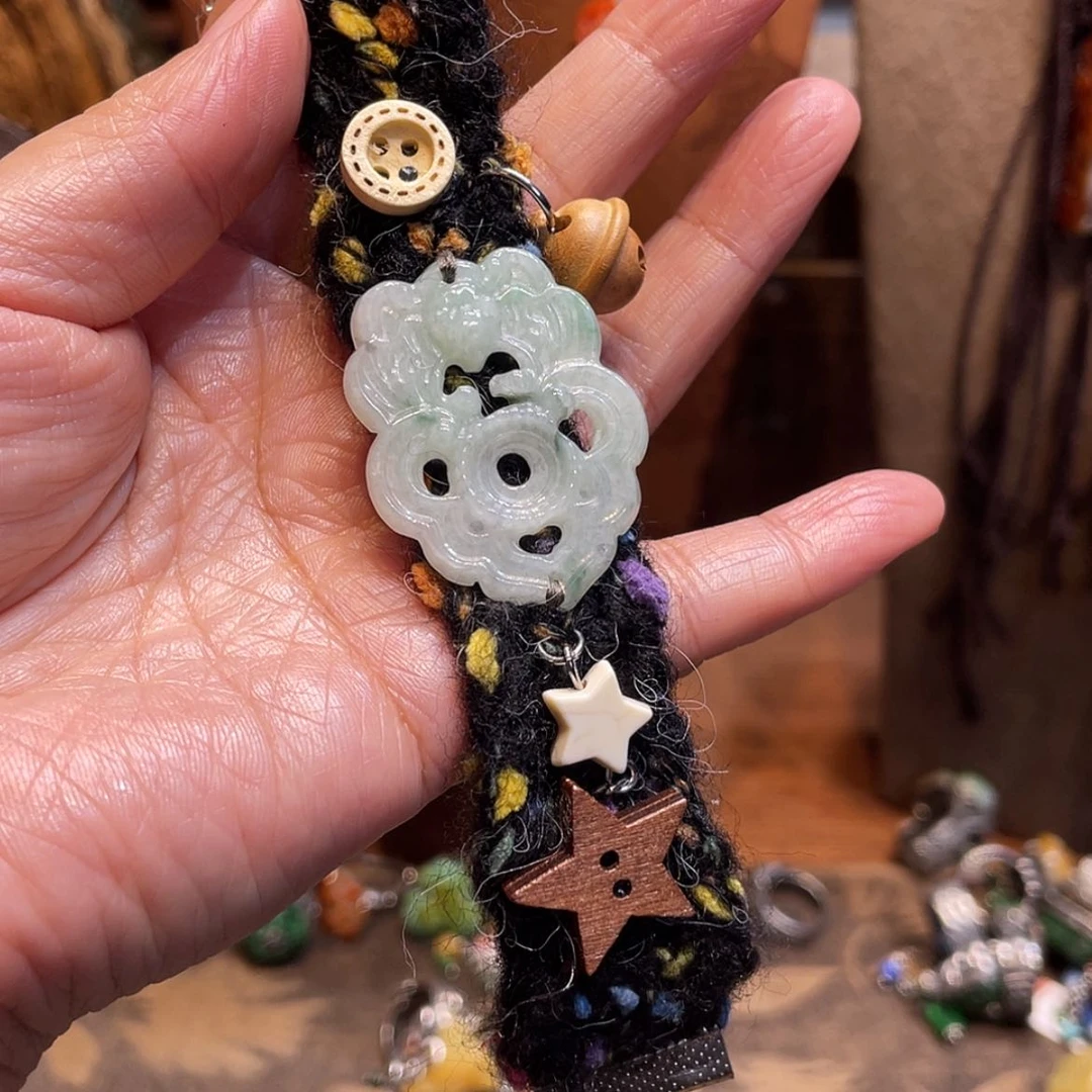 【闪购商品】吊坠(赠链)未镶嵌翡翠