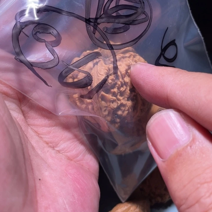 文玩核桃吊坠36呃呃呃