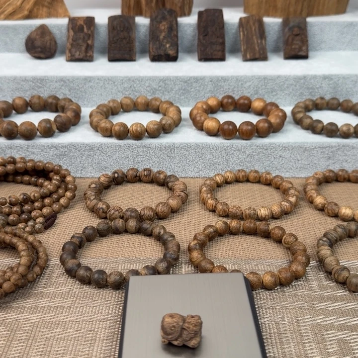 沉香吊坠菲律宾沉水立体雕刻貔貅2.6克