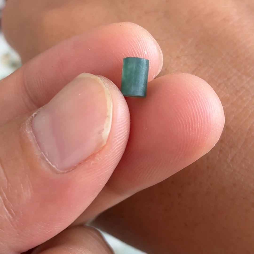 定制翡翠未镶嵌珠子