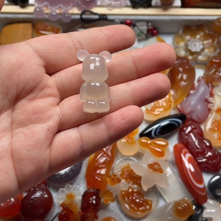 玛瑙/玉髓颈饰未镶嵌美*