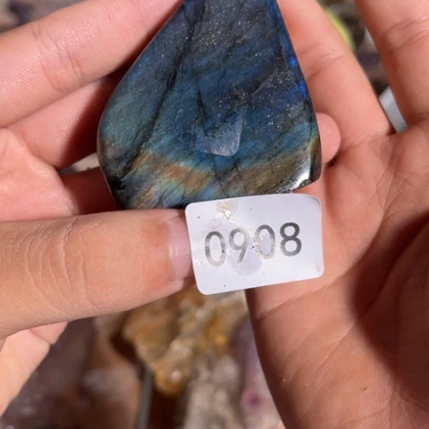 【闪购商品】未镶嵌大型摆件（非配饰）水晶H***凌