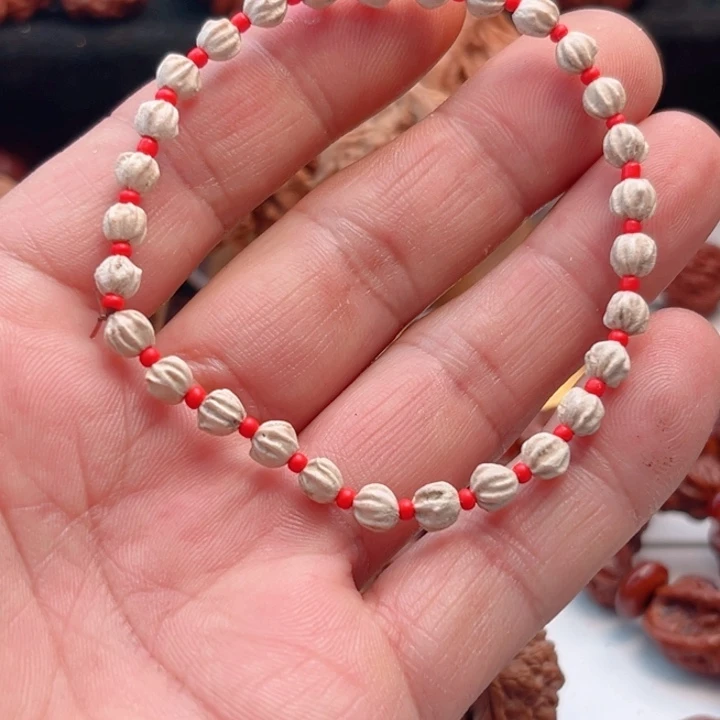 文玩核桃手串野生龙脊八棱小核桃手串