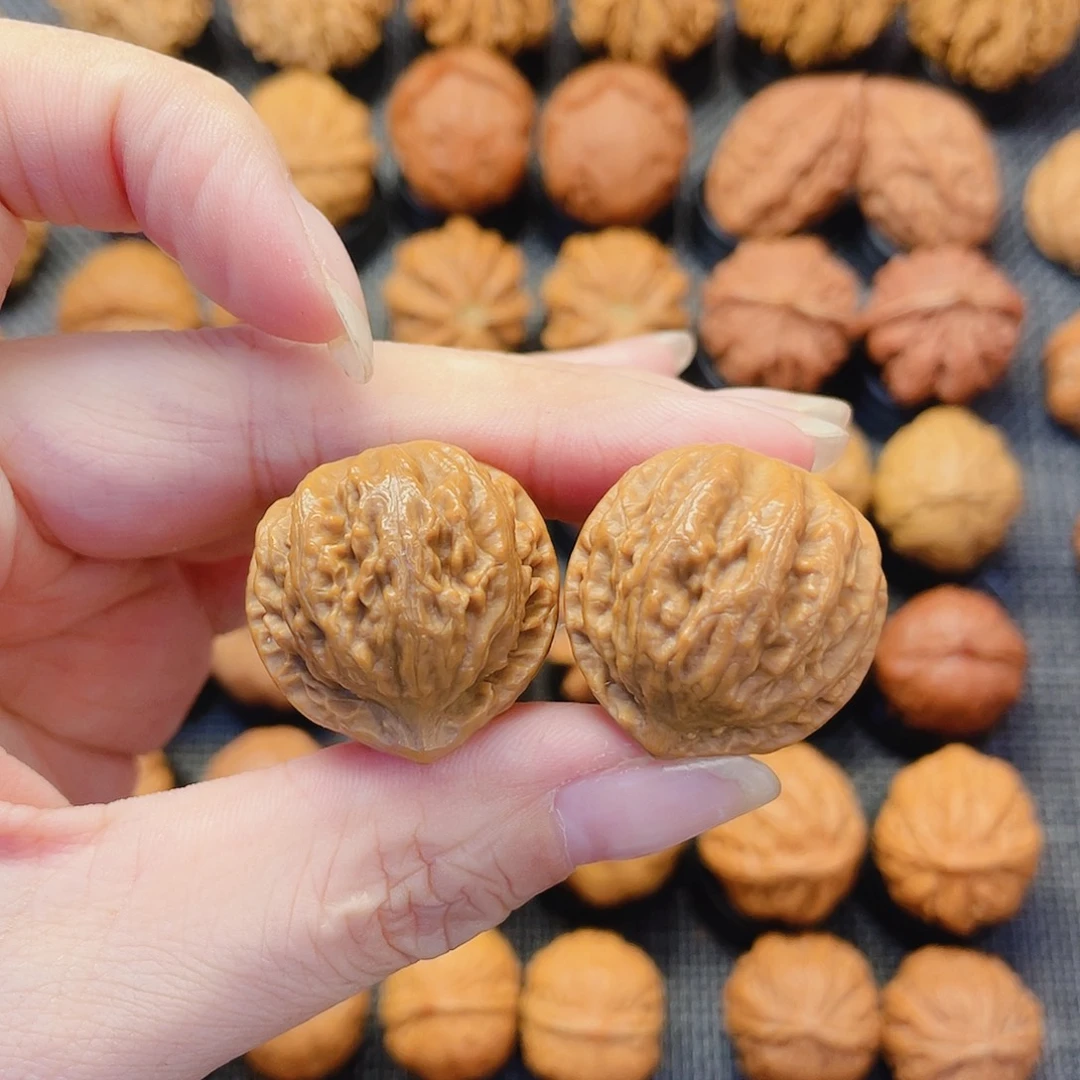 把件文玩核桃宫灯手捻