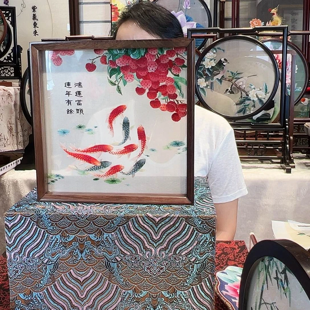 织绣苏绣摆台胡桃木