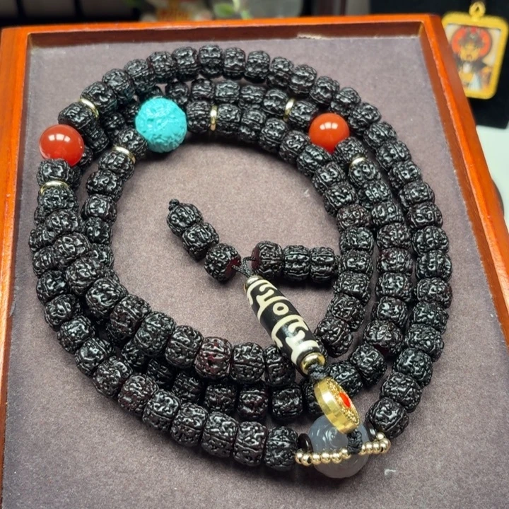 亮***哥吊坠金刚菩提金刚菩提子