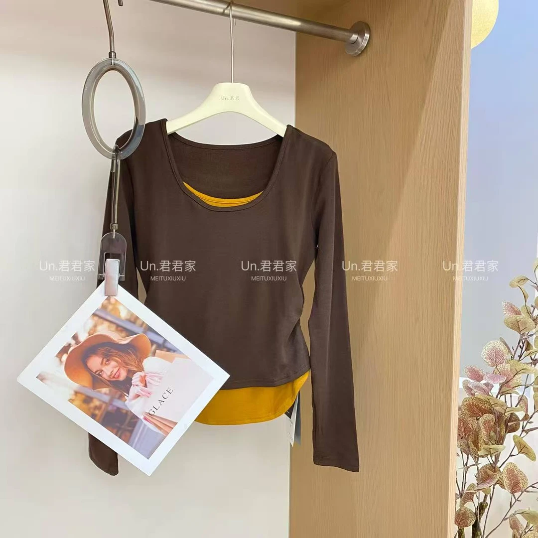 君君家 【假两件】港风拼接假两件修身抓绒T恤 8032