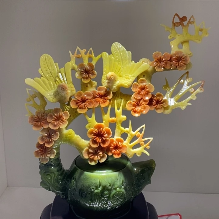 未镶嵌蛇纹石玉（覆膜）珠宝奇石