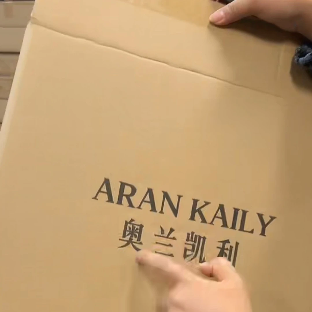 准新品  A-011礼品大套装六个包包其他不挑