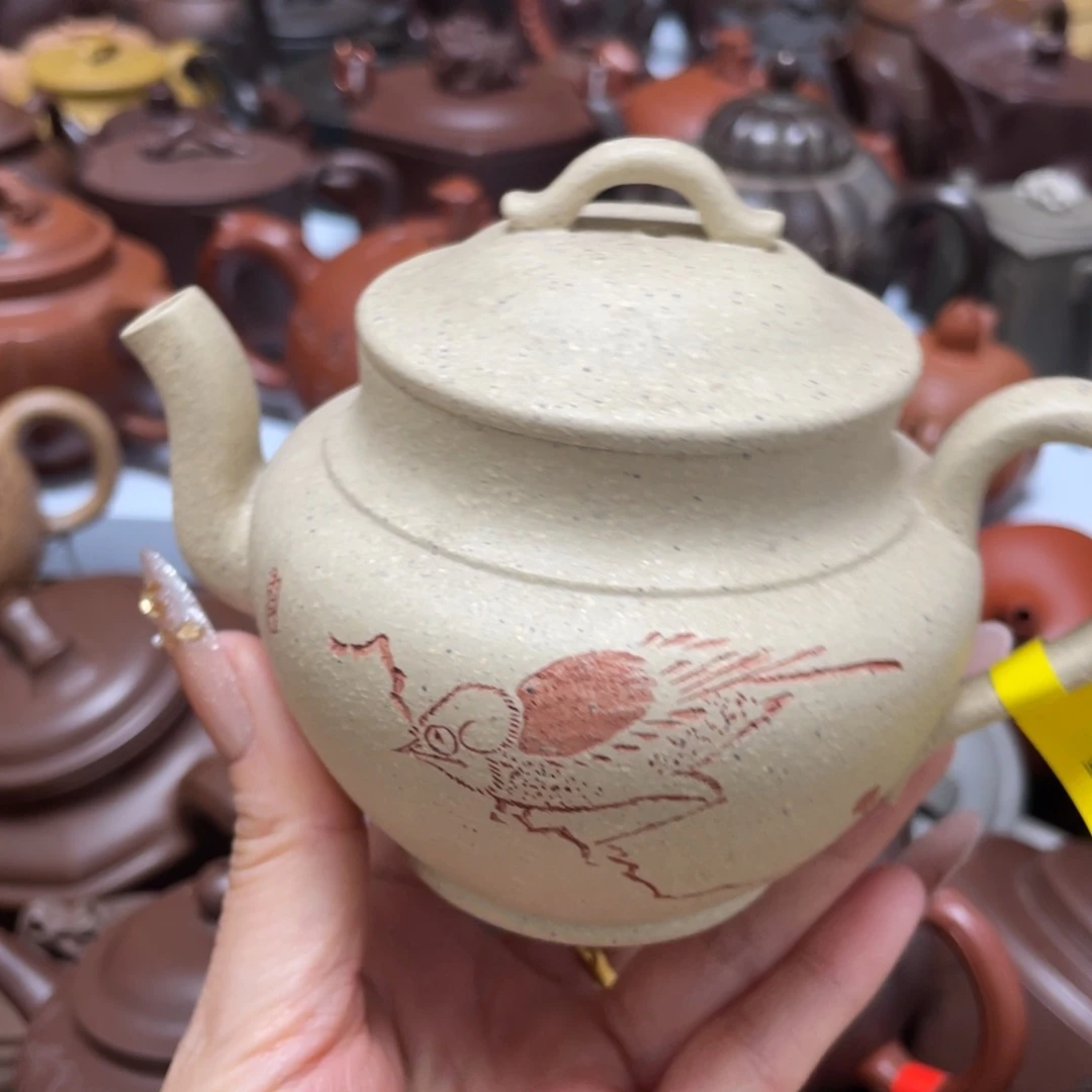 茶壶底槽青紫砂艺术作品