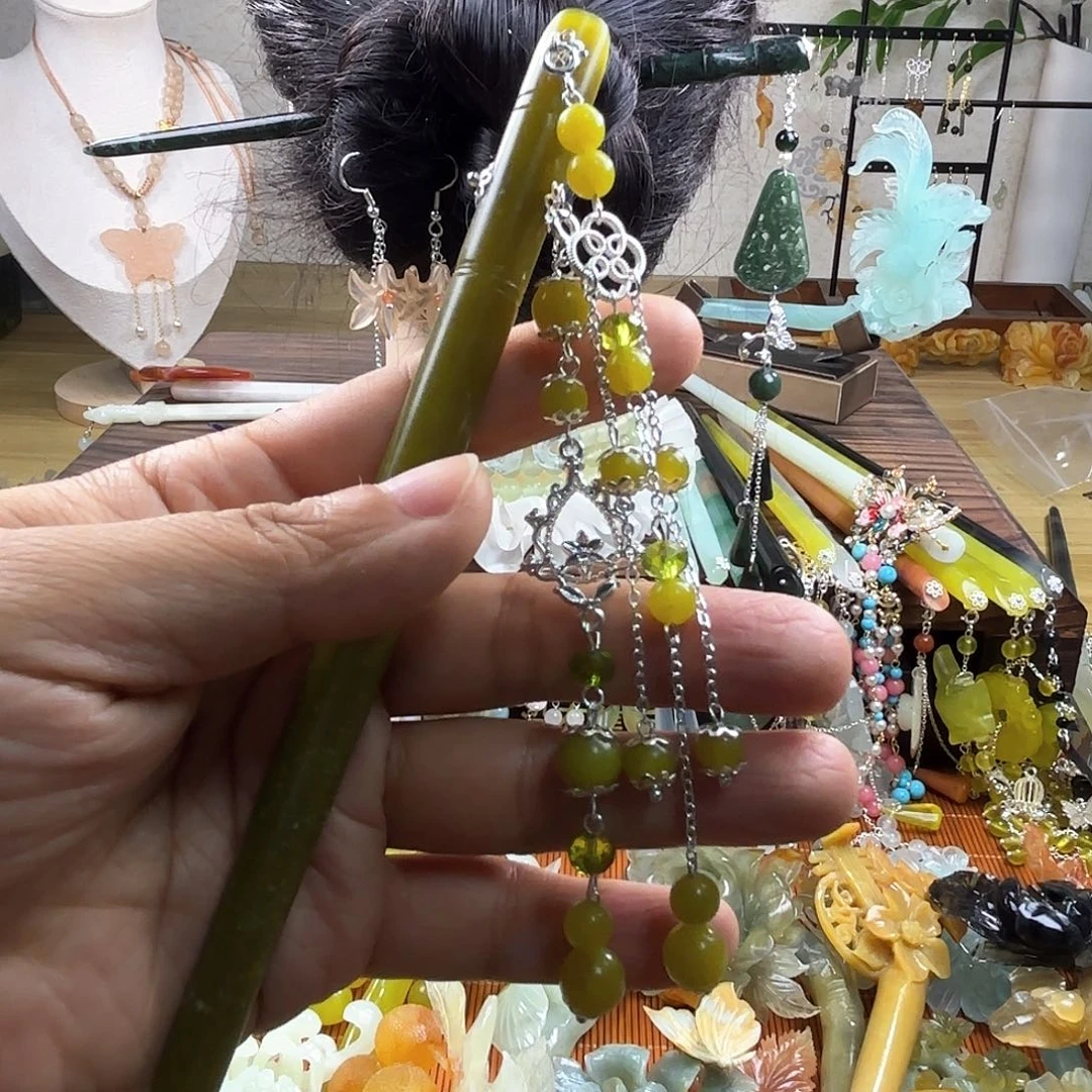 蛇纹石玉合金发饰
