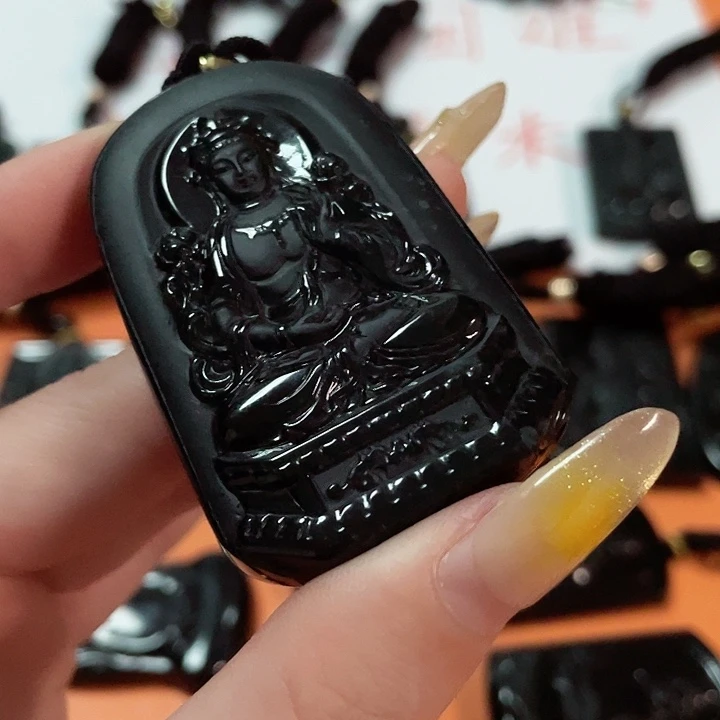 翡翠挂件未镶嵌天**走