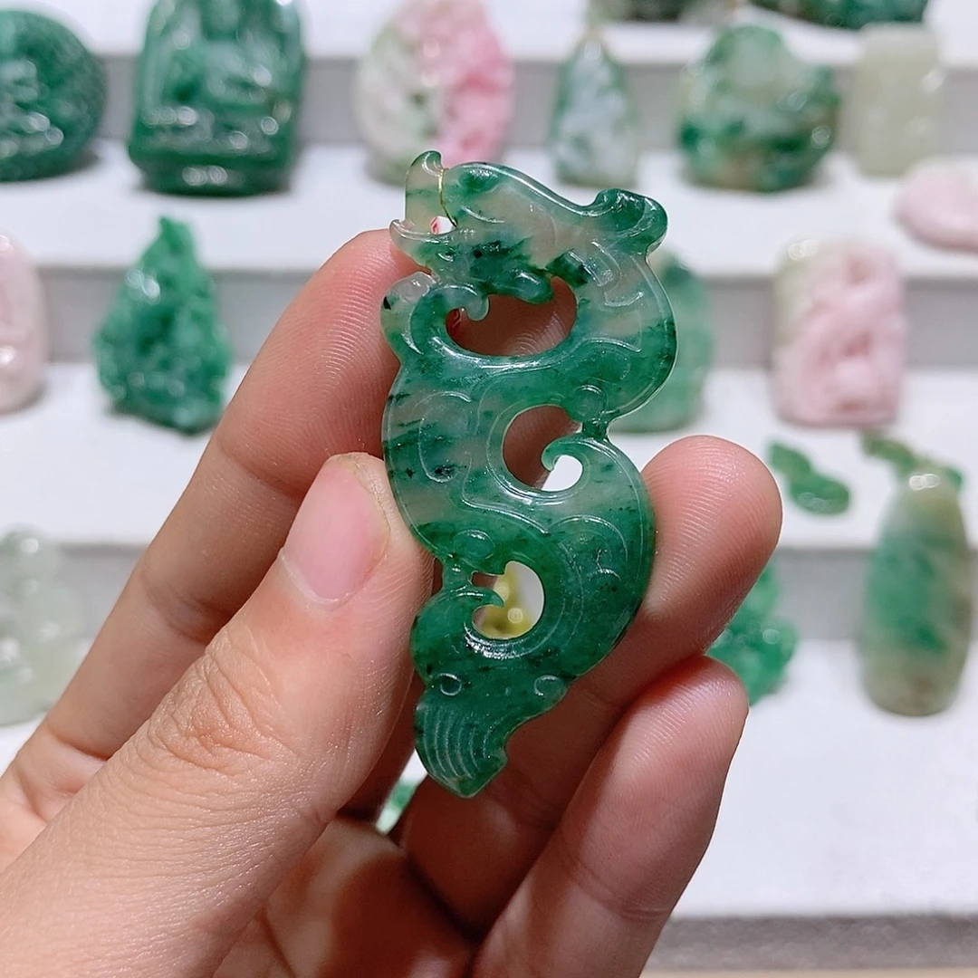 独山玉未镶嵌吊坠