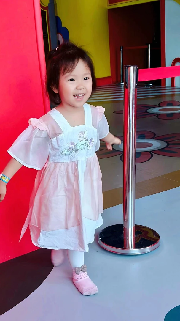 菲恬- TC4068荷花对襟襦裙