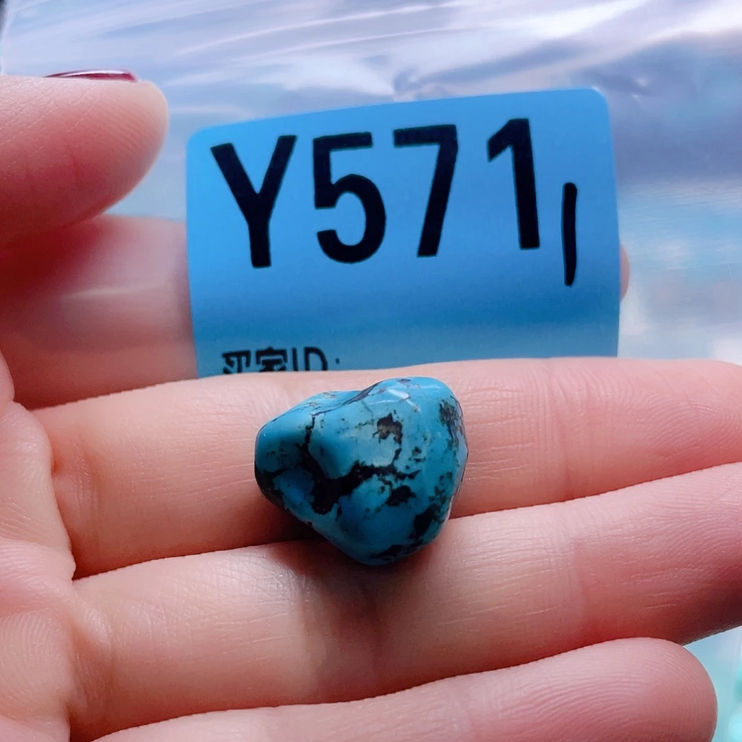 十堰原生态绿石头特色手工散珠