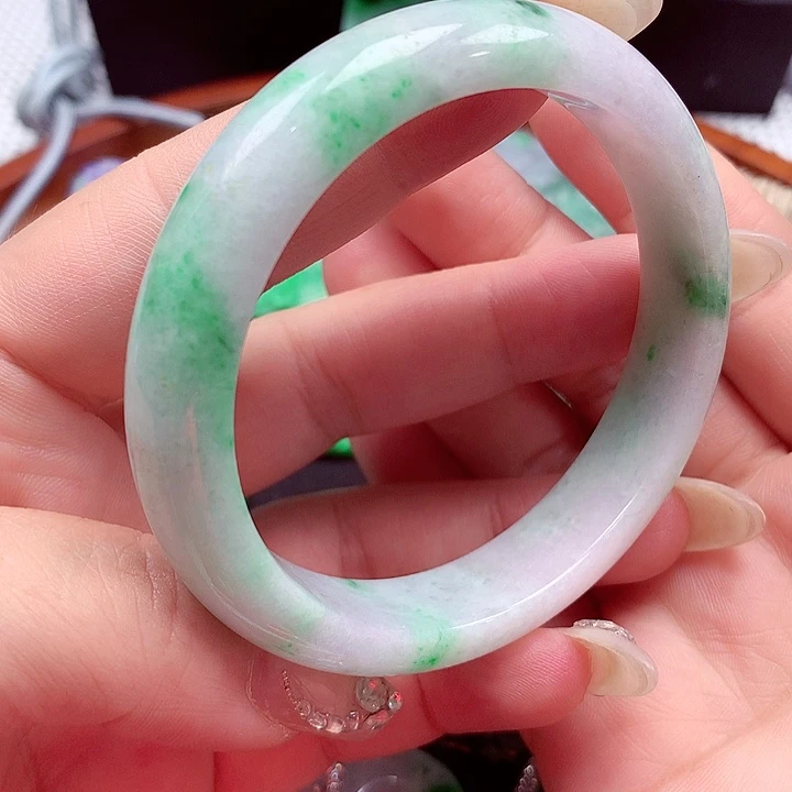 未镶嵌手镯翡翠翡翠手镯