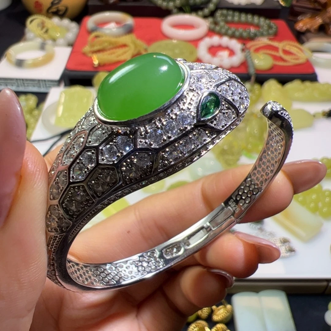 和田玉银S925镶嵌颈饰