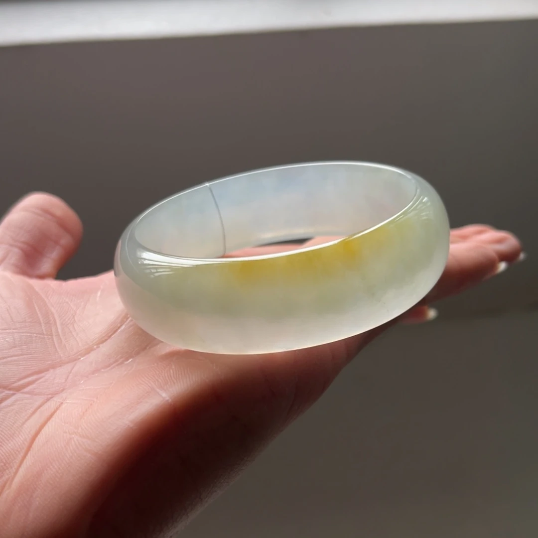 翡翠未镶嵌手镯56.4圈三天鉴赏期