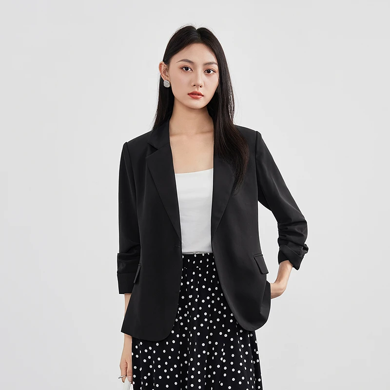 爱客秋季通勤风气质短款时尚西装西服女士春秋小西装YA25330W001