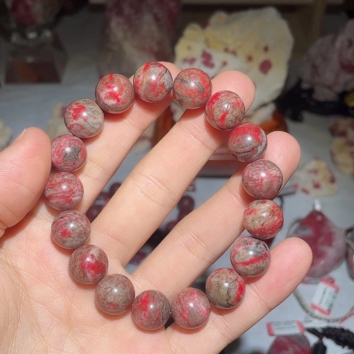 天然辰砂原石手串