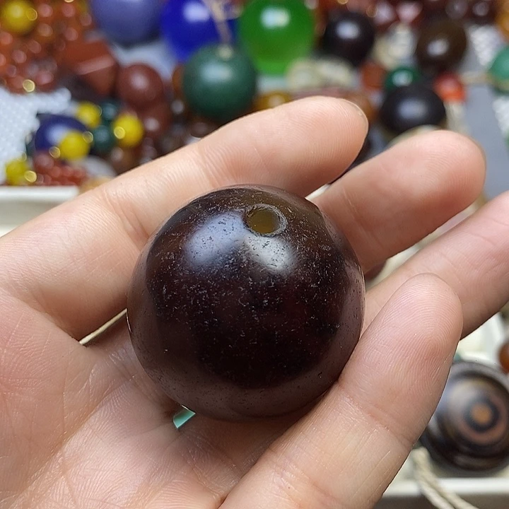 未镶嵌颈饰玛瑙/玉髓不****财