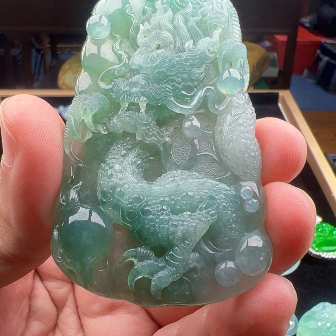 颈饰未镶嵌翡翠江***漫