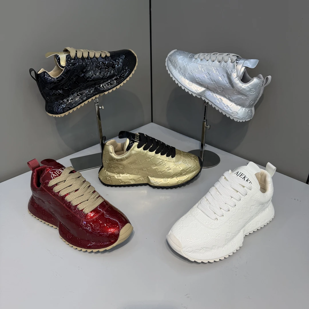 2025 男士新款运动时尚青春小众高端日常秋冬潮流潮鞋（皮鞋尺码）