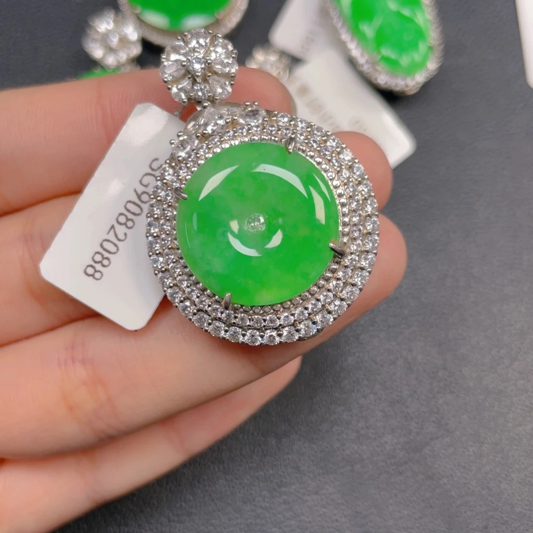 吊坠(不含链)银S925镶嵌翡翠bbbnn