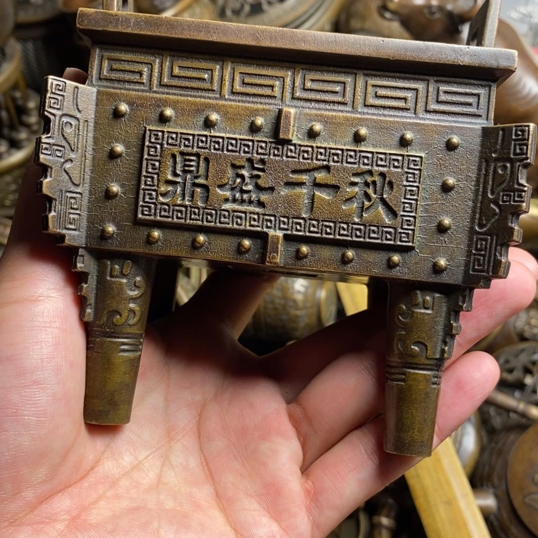 精美铜器做工精良