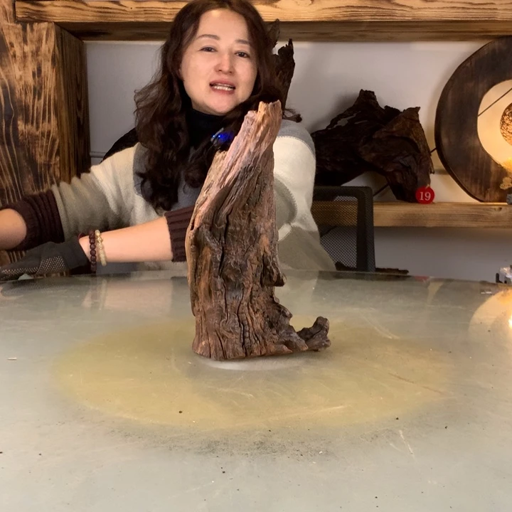 ****天然的的云南紫柚木会黄水