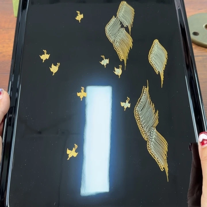 一个陶瓷物件哈哈哈哈