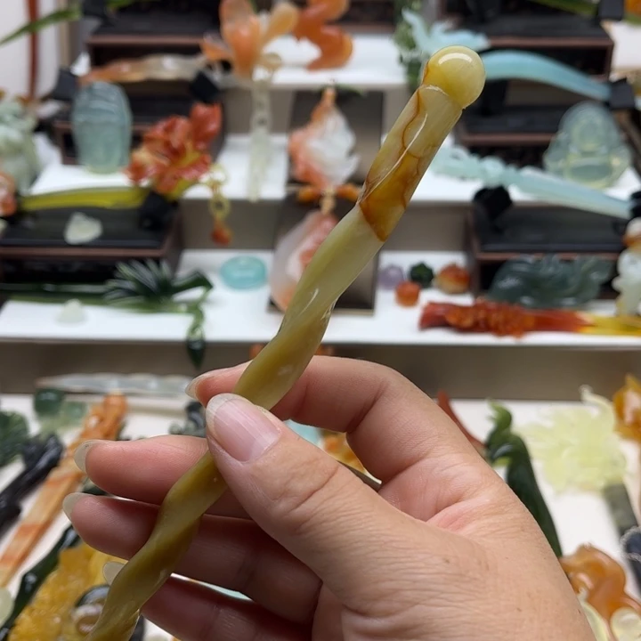 蛇纹石玉未镶嵌岫玉发簪