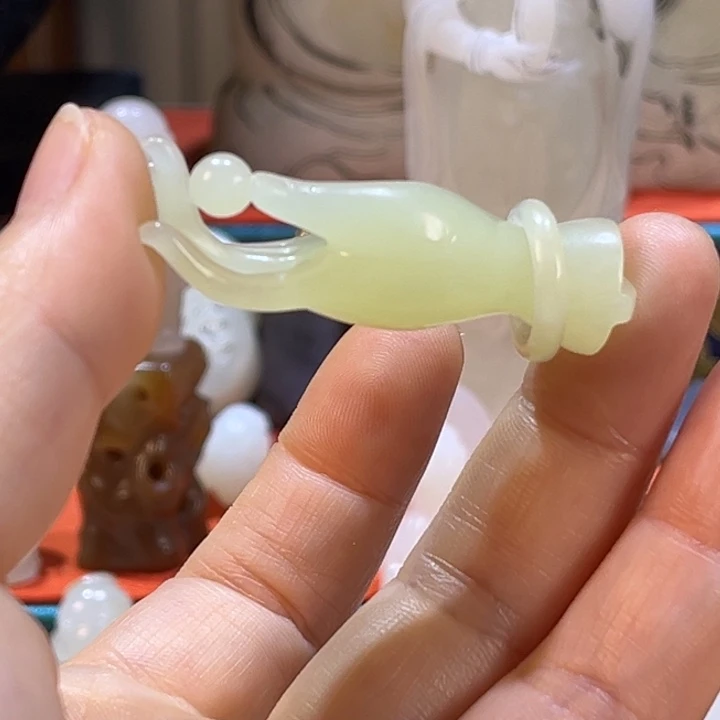 和田玉（糖玉）未镶嵌挂件