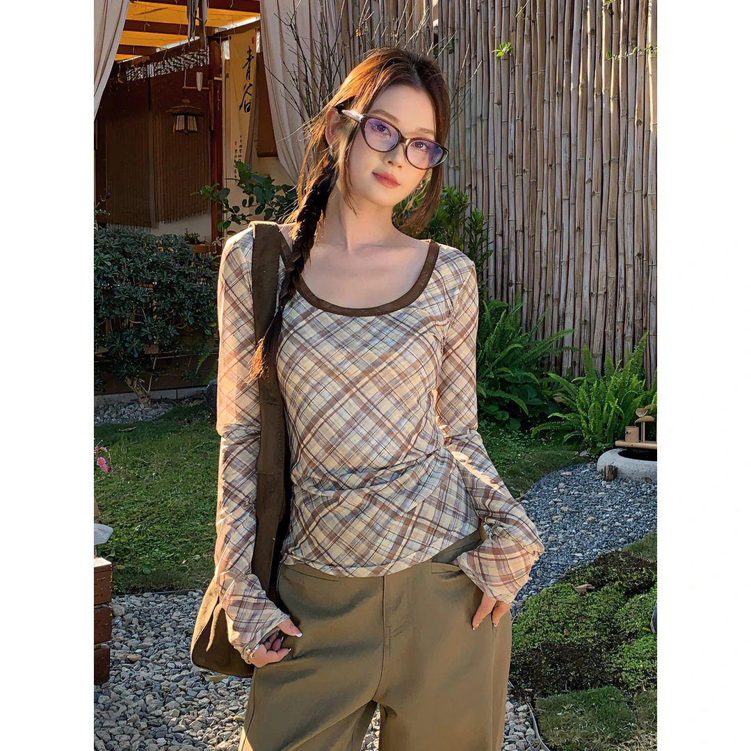 夏季新款ins韩系穿搭格纹修身花格设计感长袖打底衫显瘦上衣