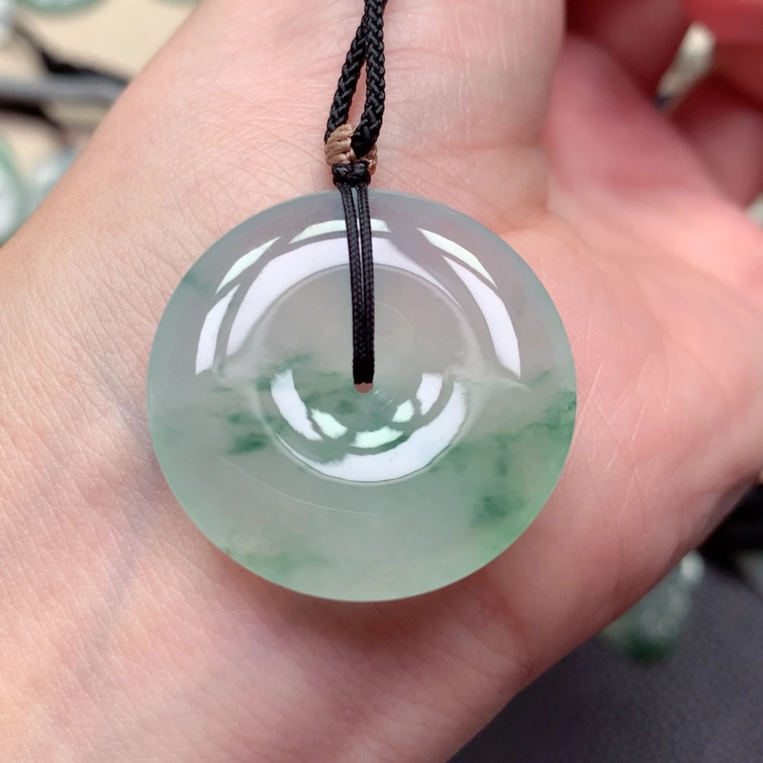 颈饰未镶嵌翡翠扣子