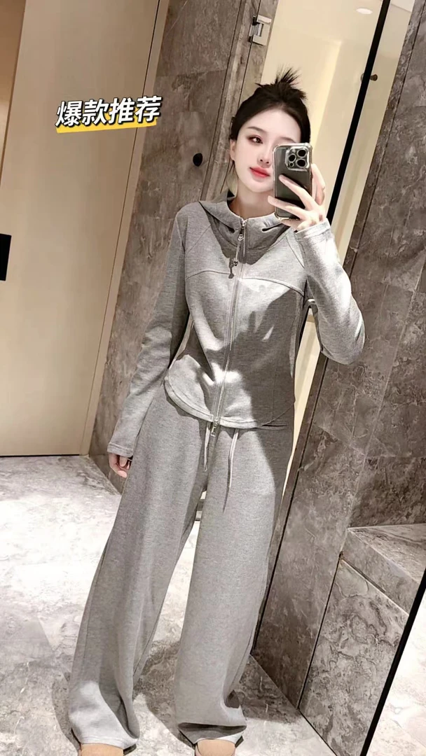 连帽卫衣外套＋休闲阔腿裤两件套时尚运动套装8001