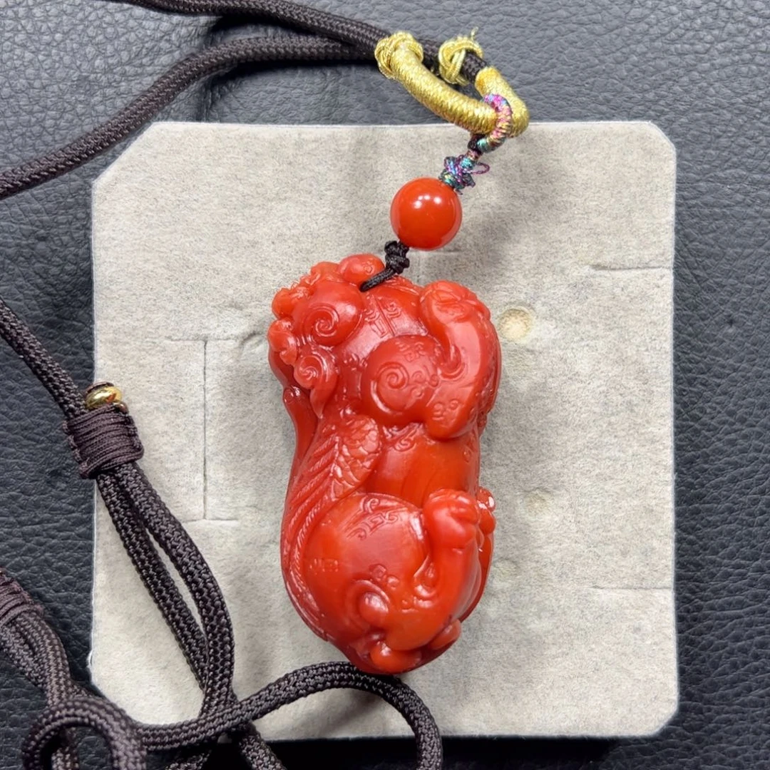 南红玛瑙未镶嵌貔貅吊坠