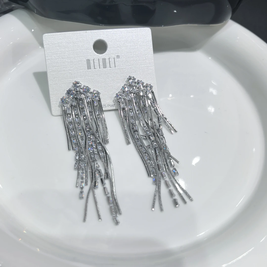 铜合金耳饰 66区 6618 轻奢新款时尚手工气质套装饰品