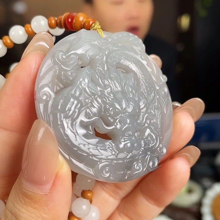 和田玉未镶嵌颈饰定制发货