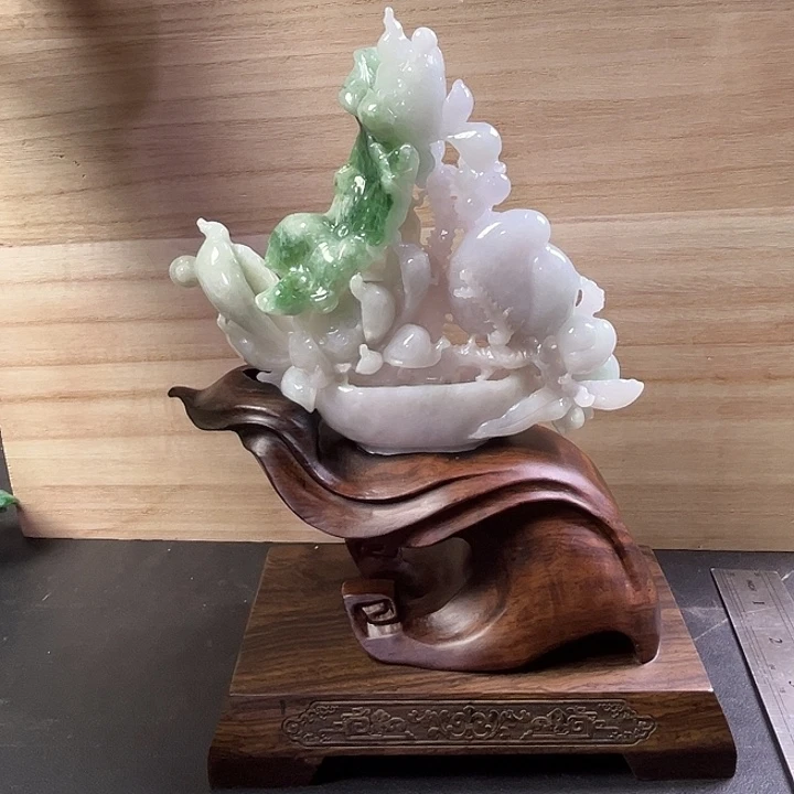 翡翠未镶嵌摆件翡翠