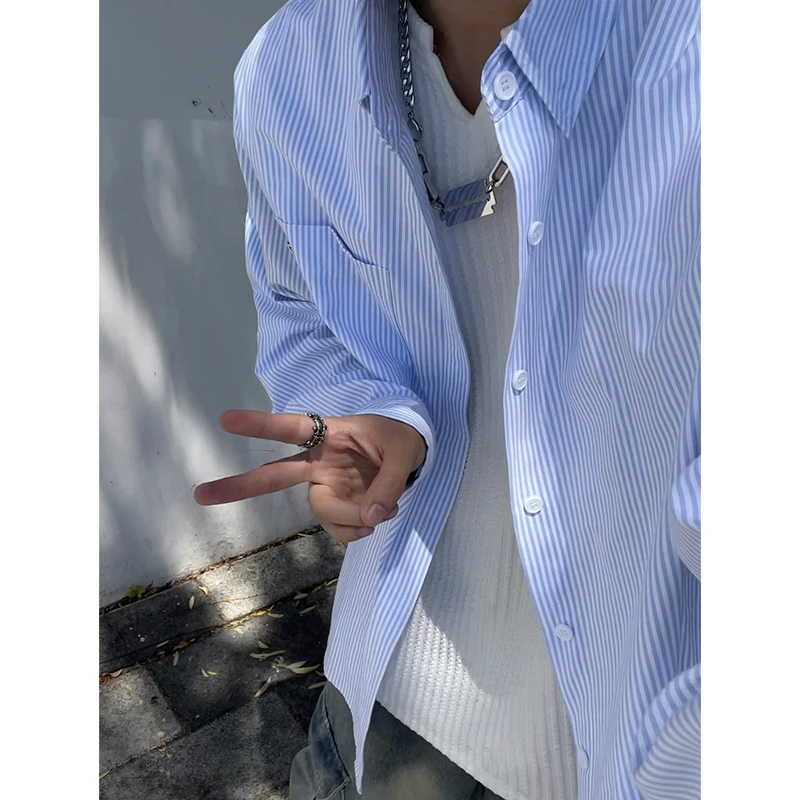 蓝色条纹衬衫男生秋季新款潮流百搭休闲长袖衬衣青少年情侣装外套